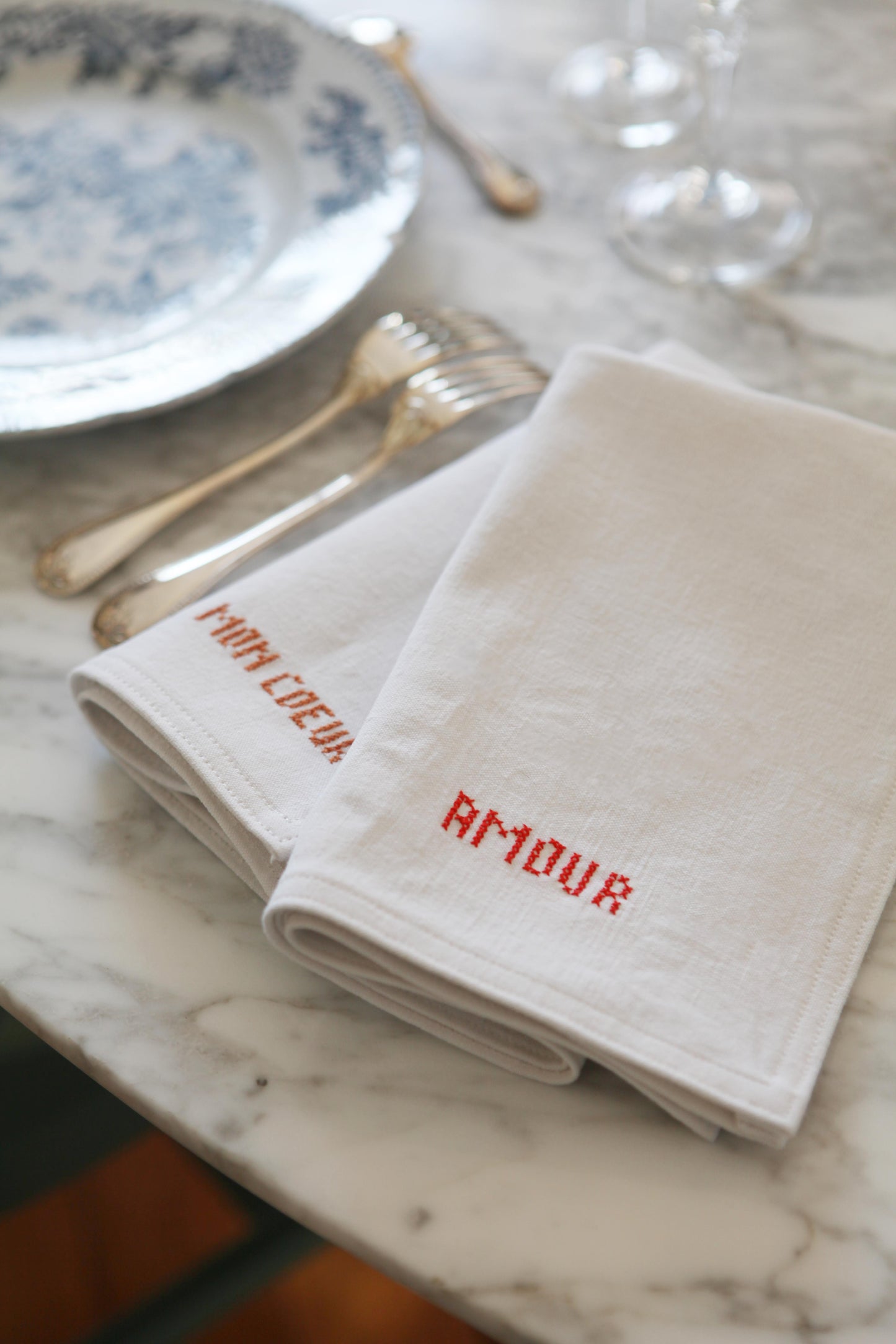 Personalized embroidered napkins. Individually.
