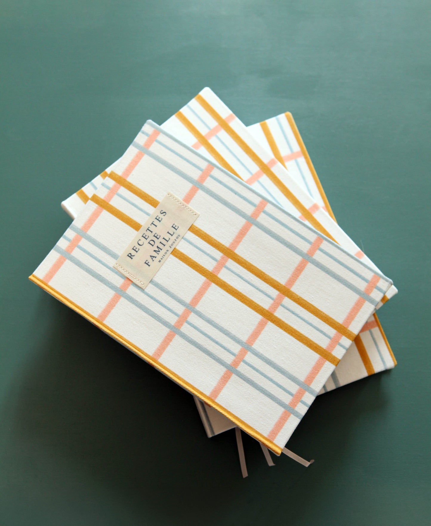 Carnet de recettes *carreaux*.