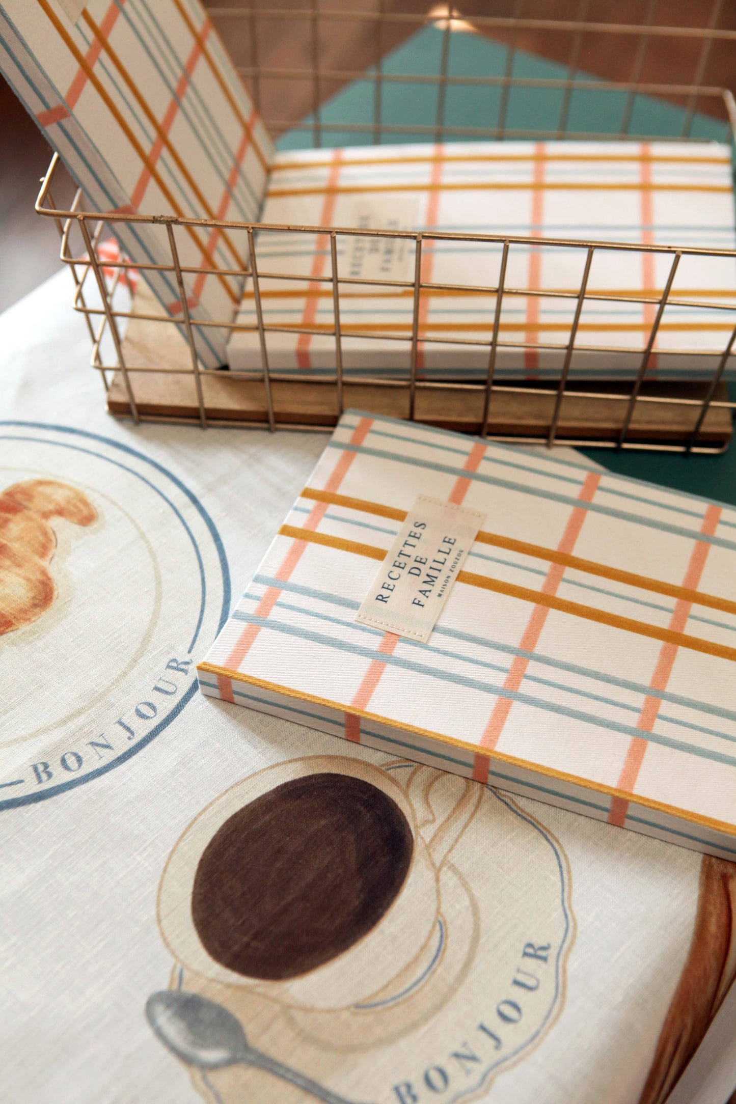 Carnet de recettes *carreaux*.