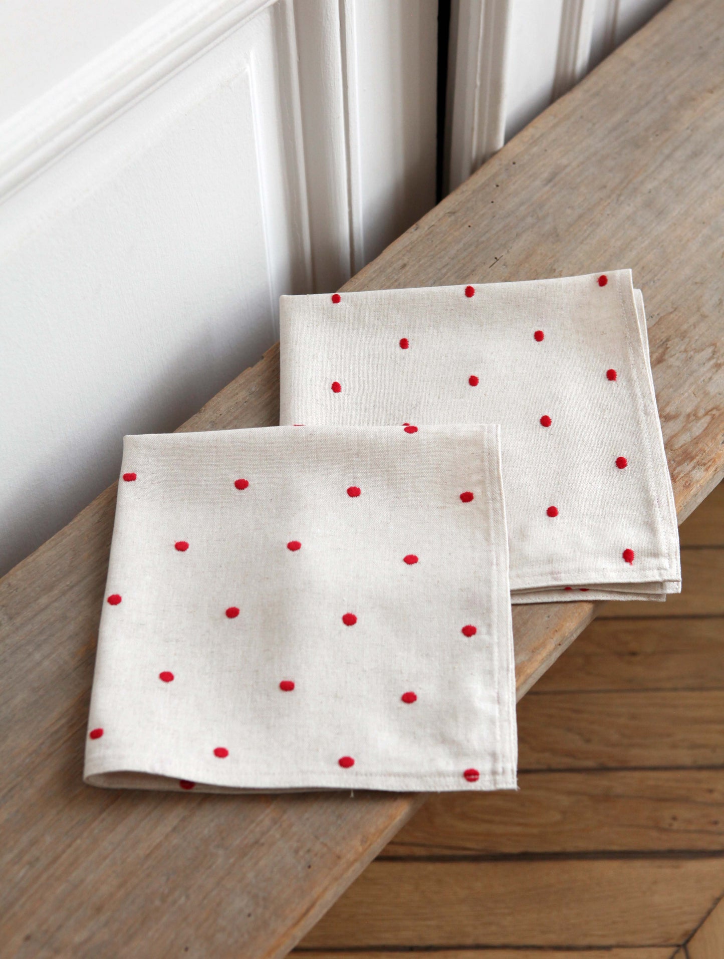 *Polka dot* napkins. limited edition. Set of 2 towels
